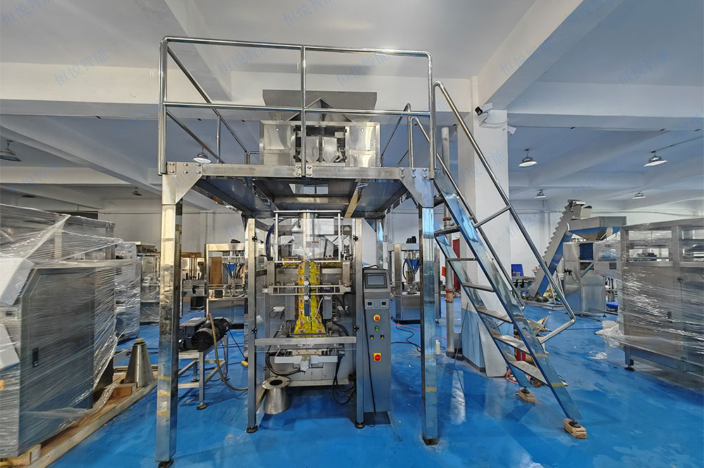 大米自動(dòng)稱重包裝機(jī)廣泛應(yīng)用于大米加工企業(yè)、糧庫、超市配送中心等場所
